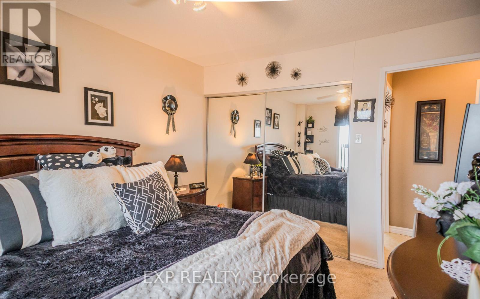 705 - 1100 Courtland Avenue E, Kitchener, Ontario  N2C 2H9 - Photo 22 - X12163530
