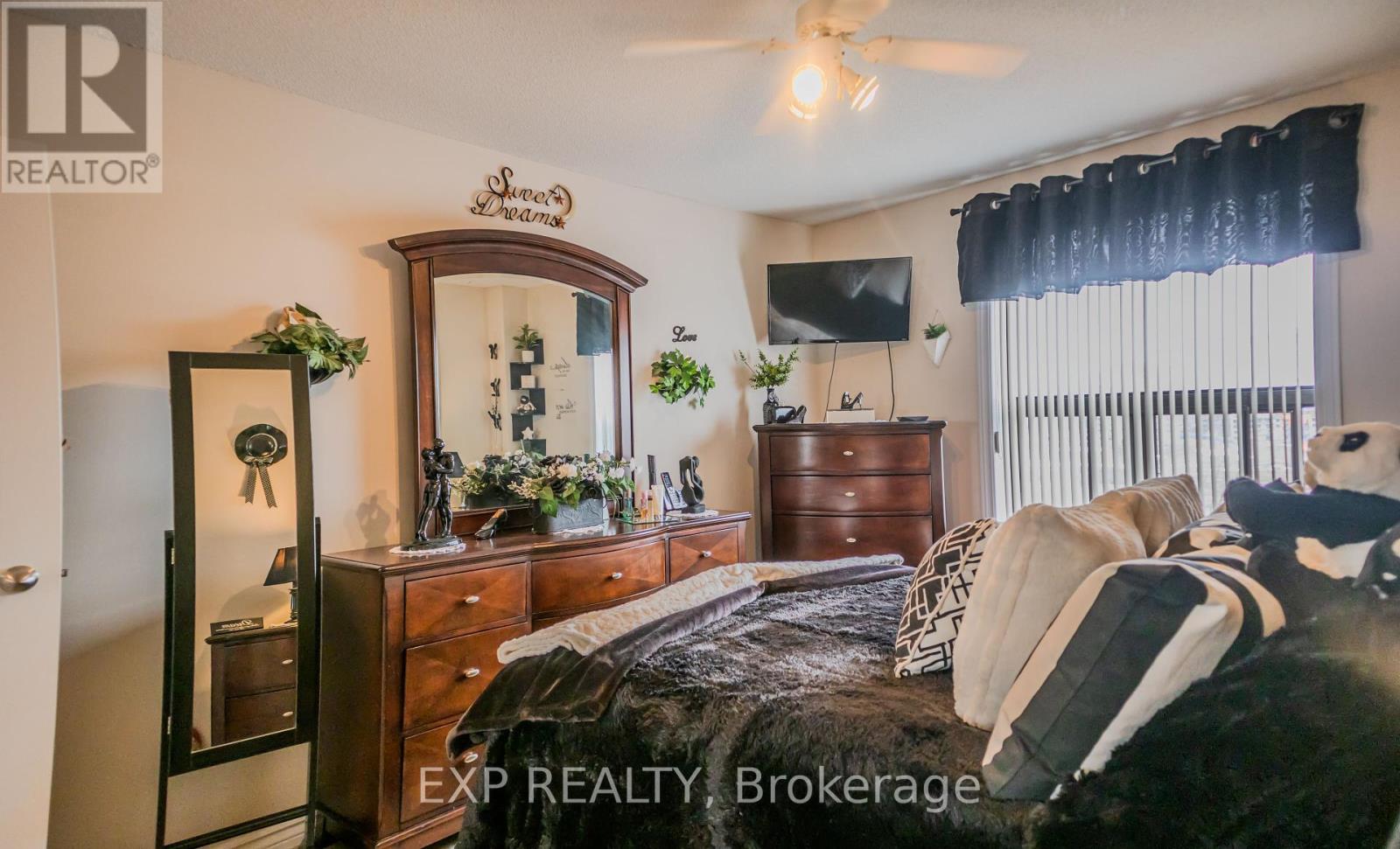 705 - 1100 Courtland Avenue E, Kitchener, Ontario  N2C 2H9 - Photo 23 - X12163530
