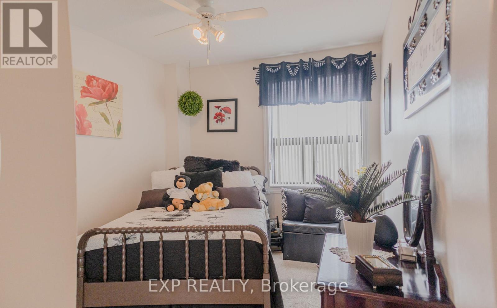 705 - 1100 Courtland Avenue E, Kitchener, Ontario  N2C 2H9 - Photo 24 - X12163530