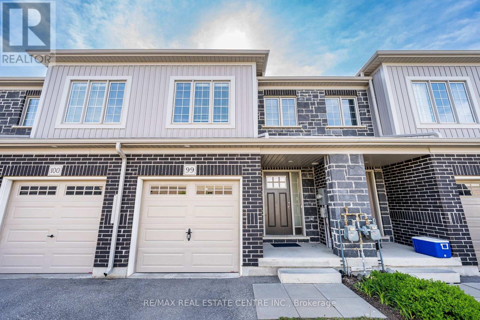 Property at 99 - 135 HARDCASTLE DRIVE image 3