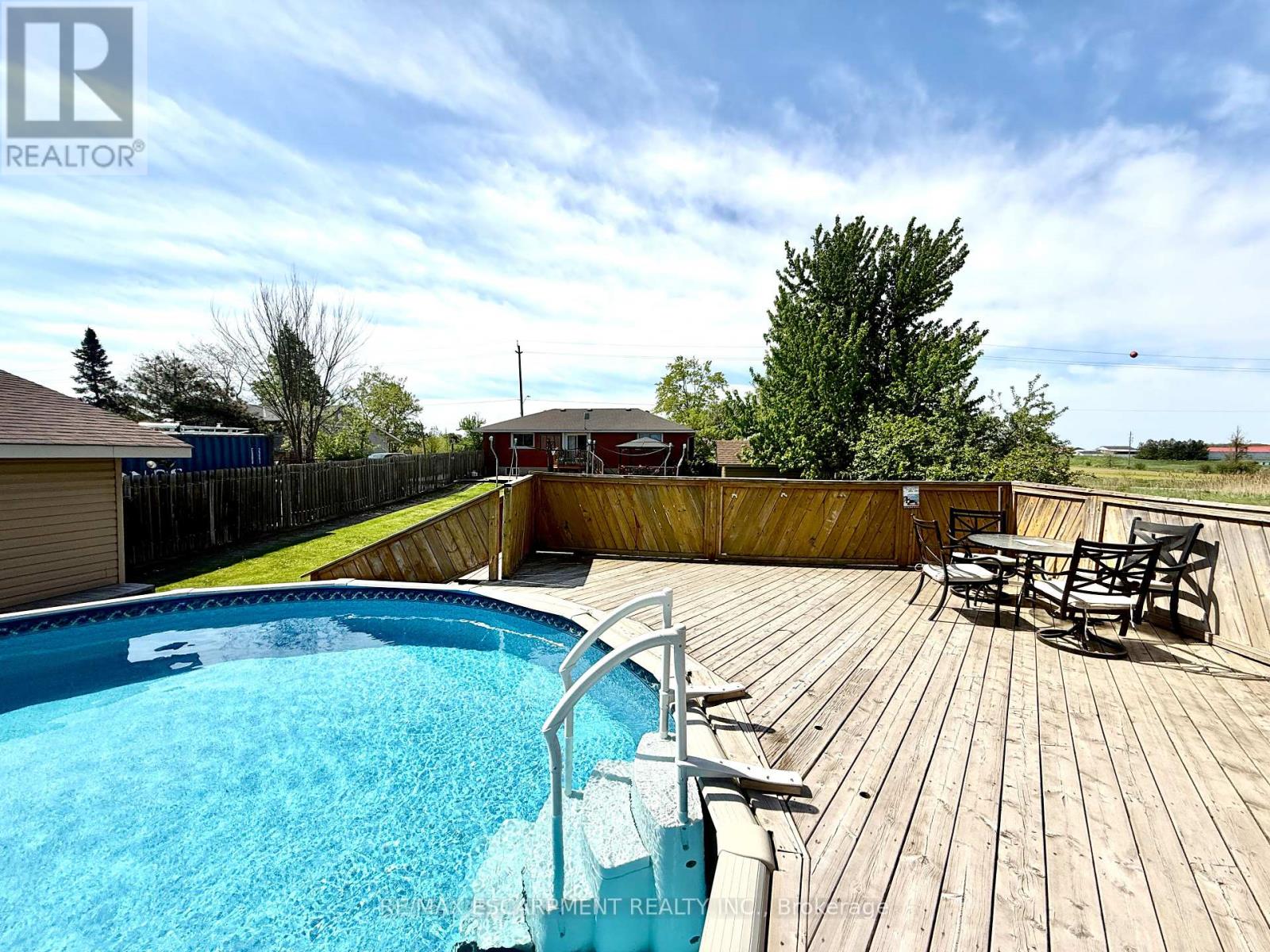 725 Mud Street E, Hamilton, Ontario  L8J 3B8 - Photo 29 - X12163572