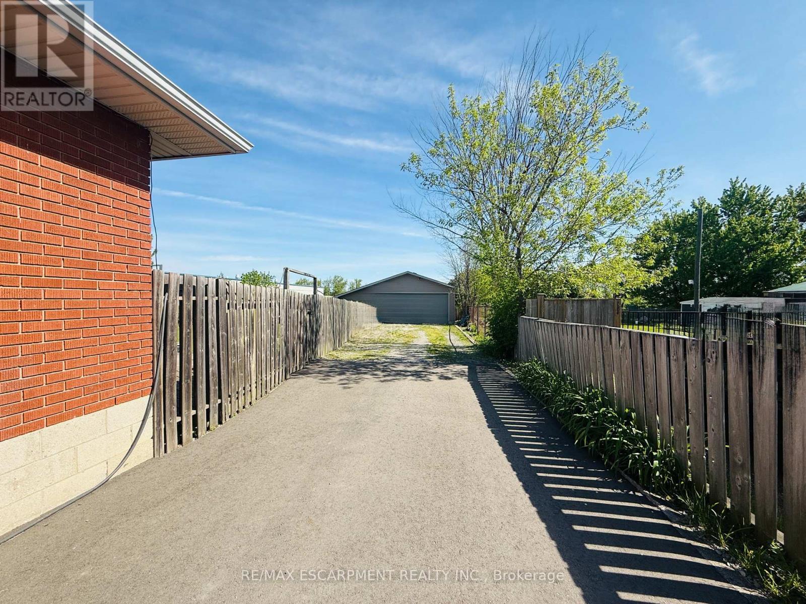725 Mud Street E, Hamilton, Ontario  L8J 3B8 - Photo 32 - X12163572