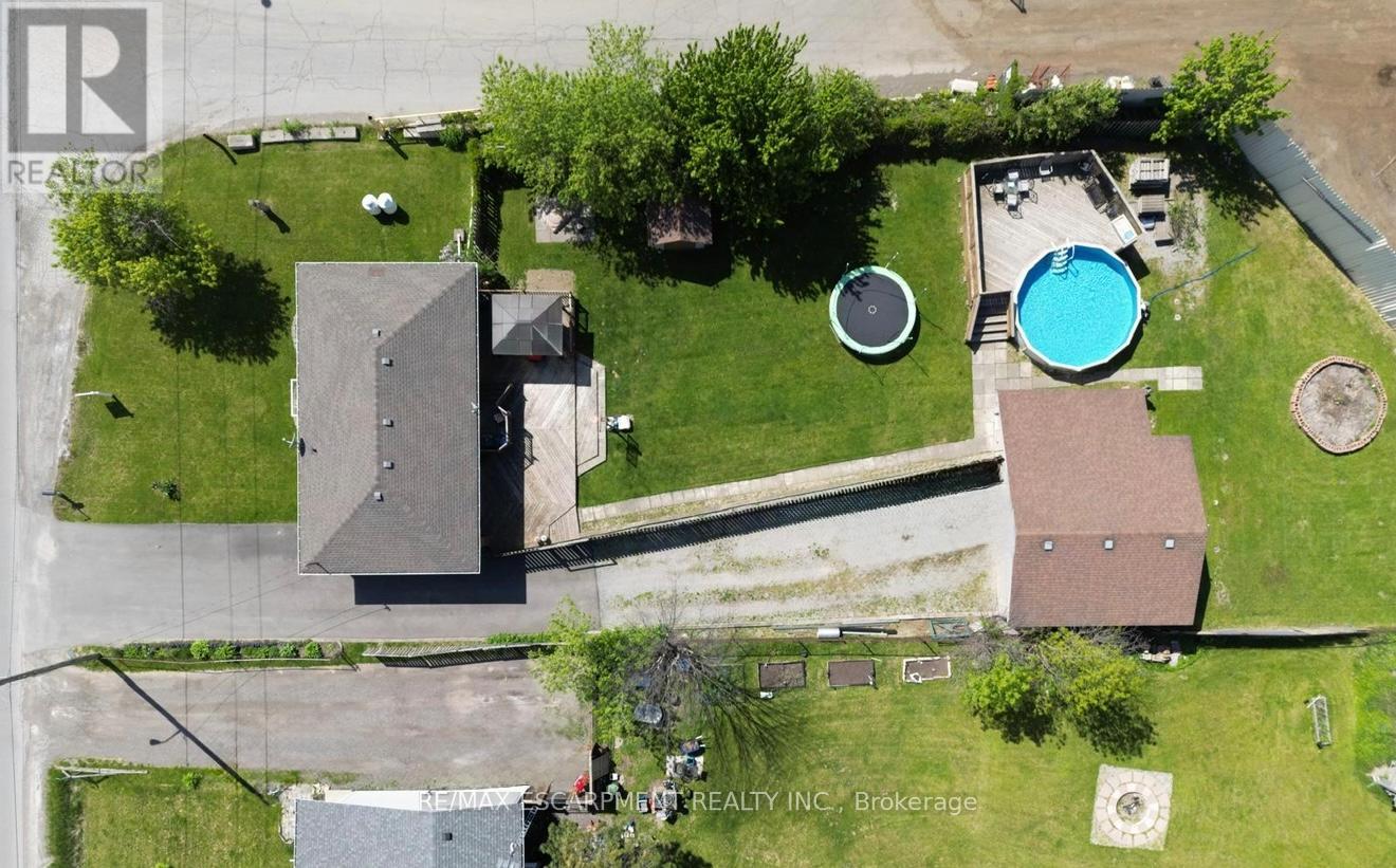 725 Mud Street E, Hamilton, Ontario  L8J 3B8 - Photo 37 - X12163572
