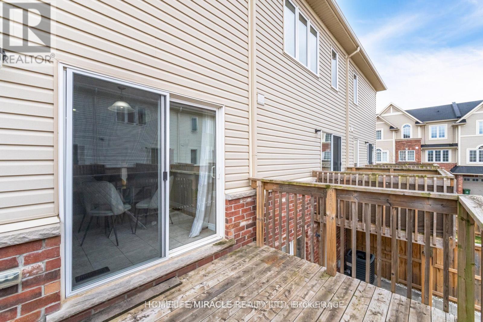 18 Kenridge Terrace, Hamilton, Ontario  L8J 0G4 - Photo 15 - X12163575
