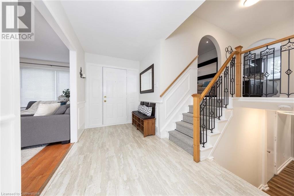 4300 Longmoor Drive, Burlington, Ontario  L7L 5A3 - Photo 4 - 40731184