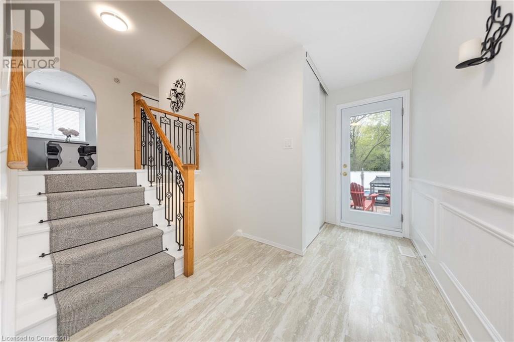 4300 Longmoor Drive, Burlington, Ontario  L7L 5A3 - Photo 5 - 40731184