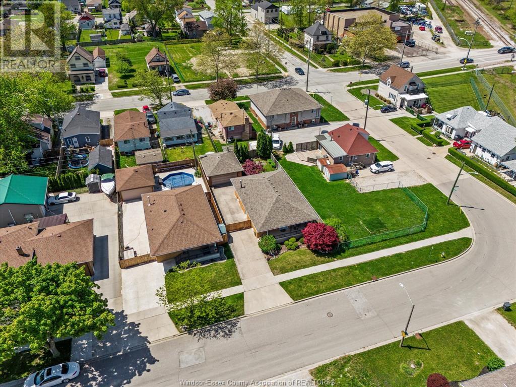 1211 Tourangeau, Windsor, Ontario  N8Y 4H8 - Photo 35 - 25012634