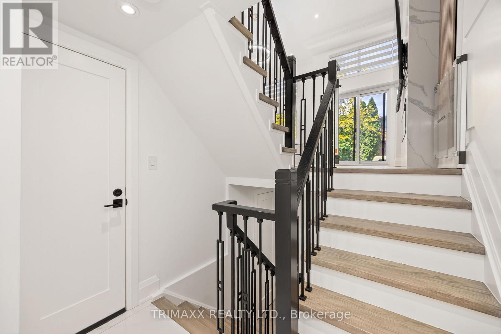 42 - 4165 Fieldgate Drive, Mississauga, Ontario  L4W 2M9 - Photo 6 - W12163570