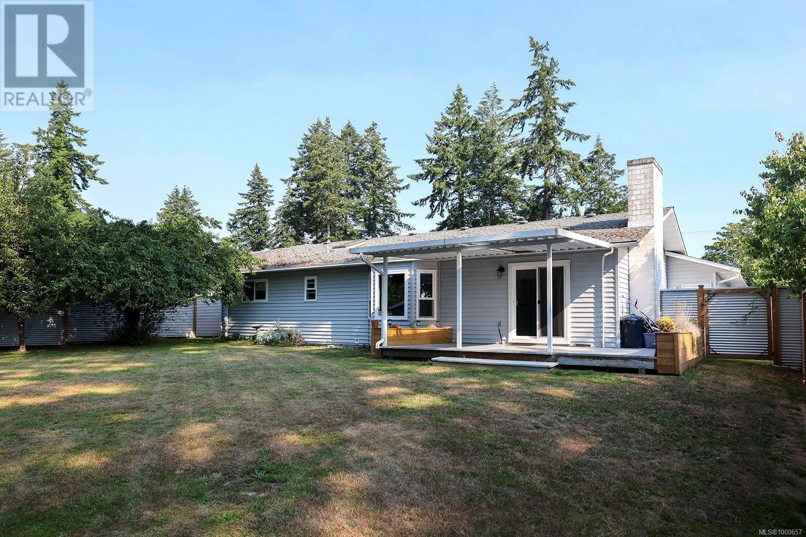 2035 Noel Ave, Comox, British Columbia  V9M 1Z1 - Photo 17 - 1000657