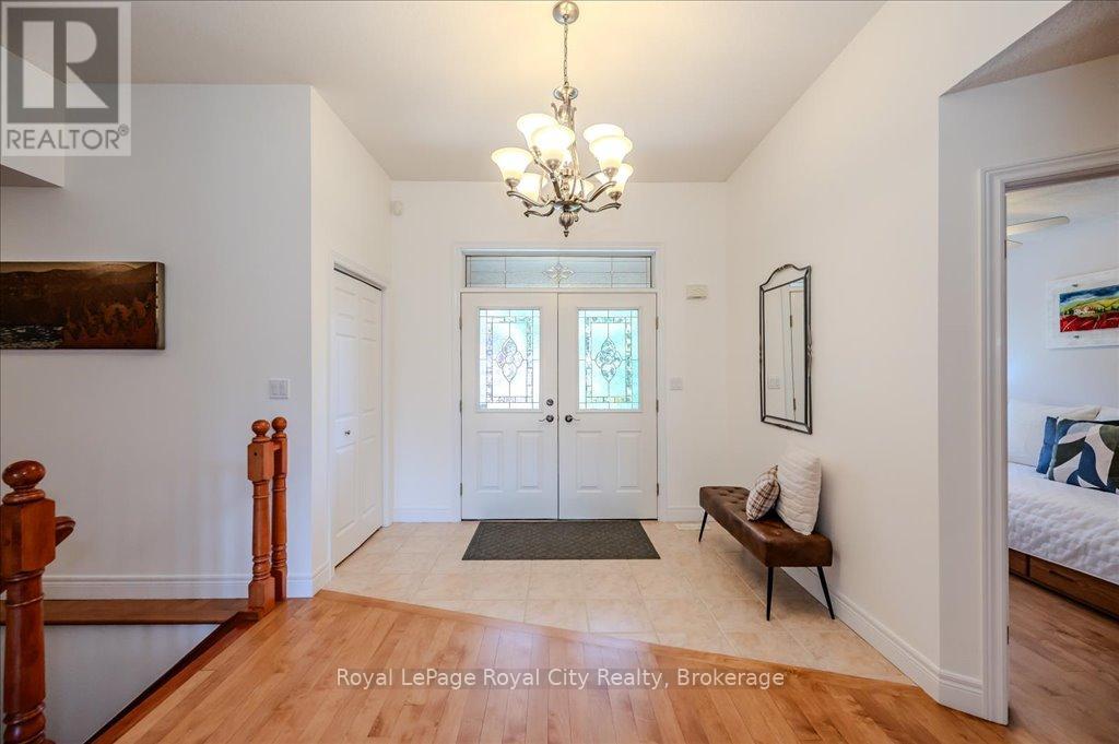 Property at 953 ST DAVID STREET N image 5