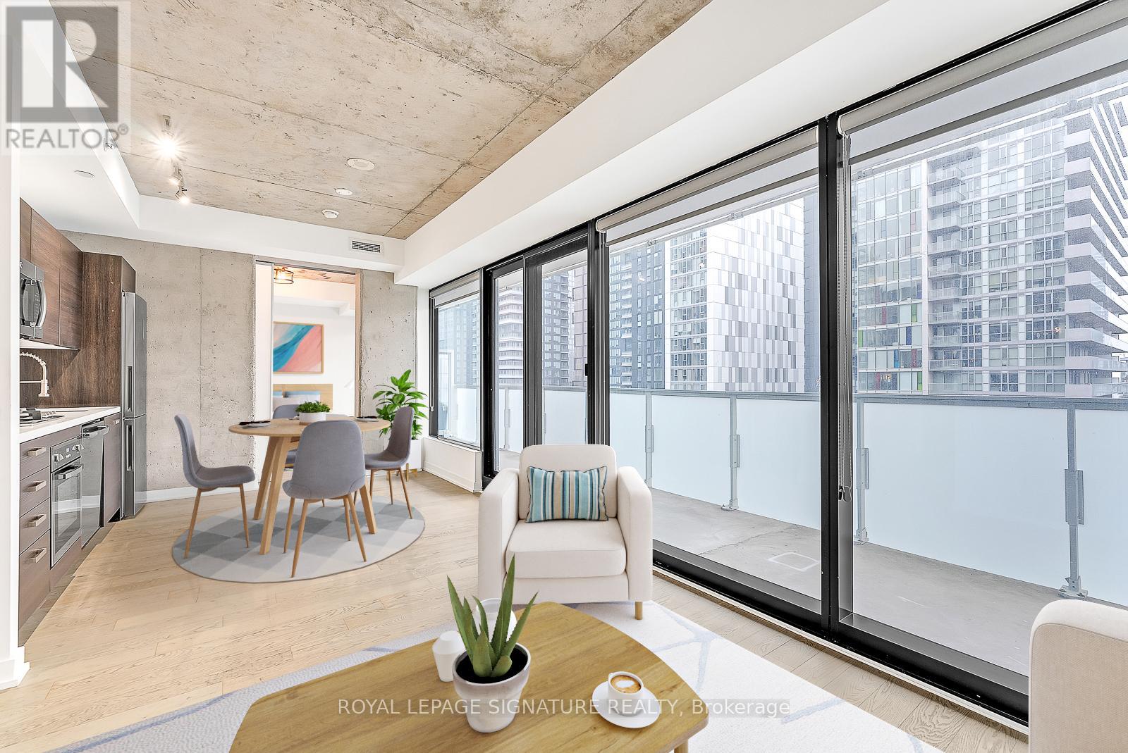 2201 - 11 CHARLOTTE STREET, Toronto, Ontario