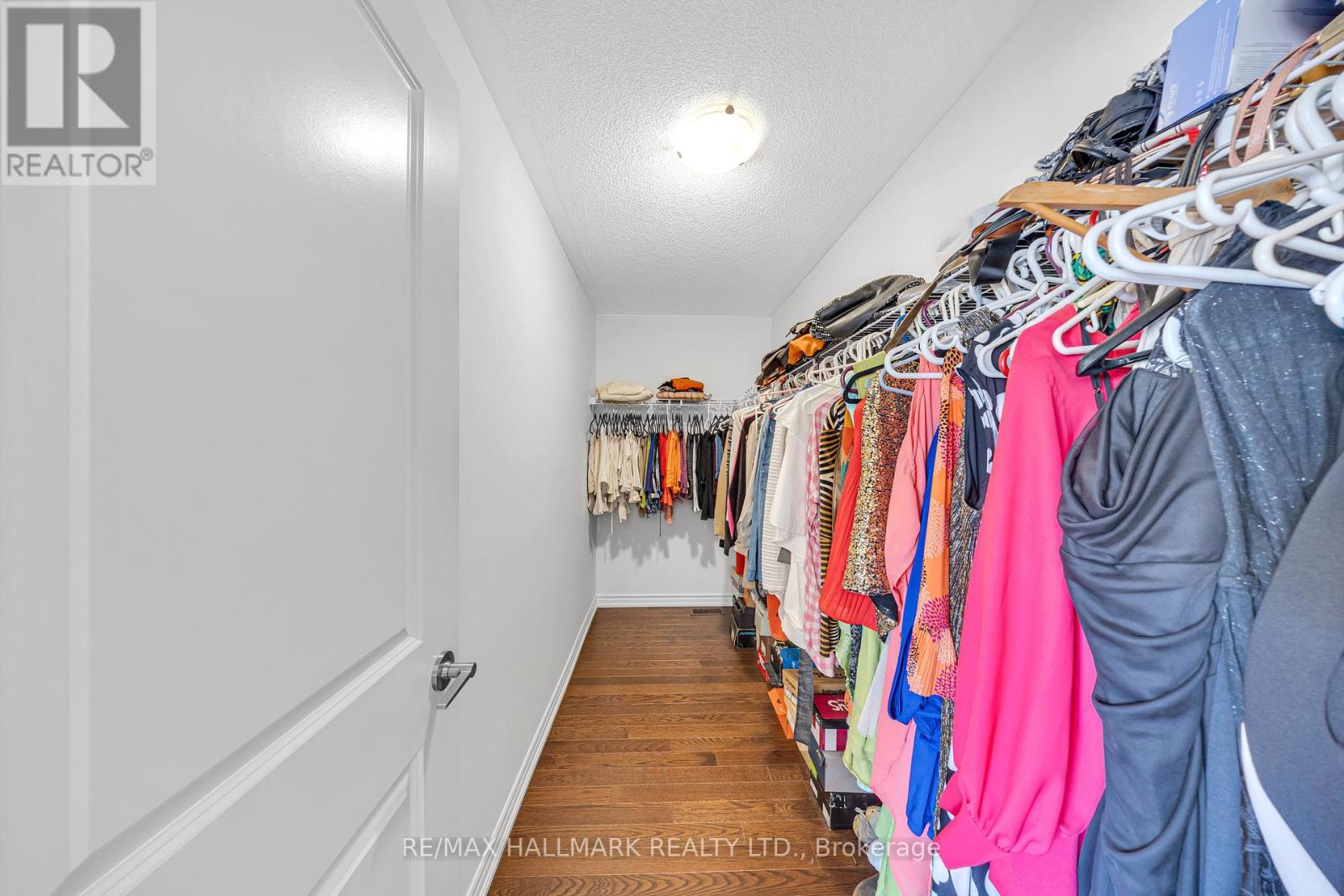 28 Huggins Drive, Whitby, Ontario  L1P 0N4 - Photo 26 - E12163619