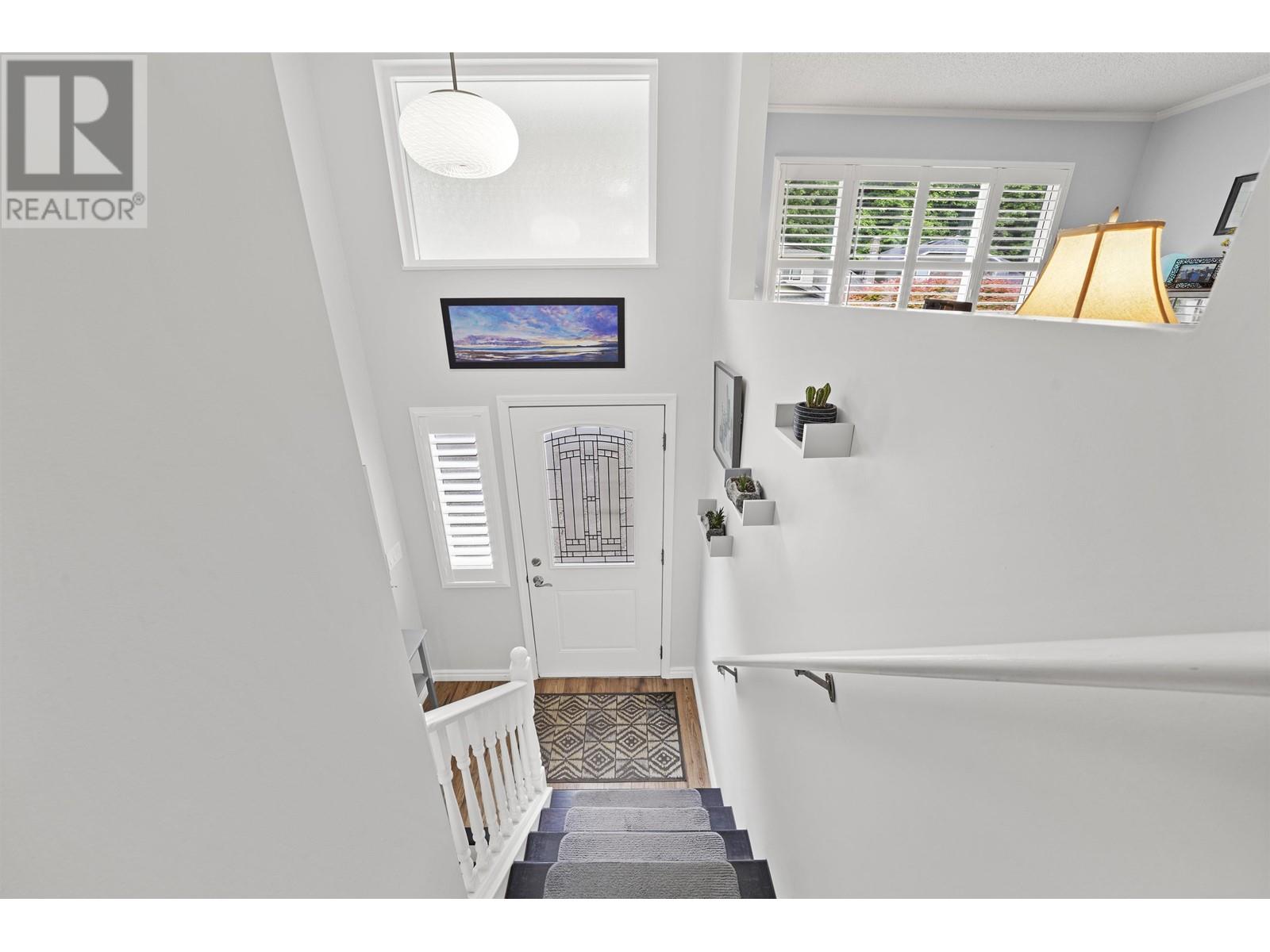 1271 Bluff Drive, Coquitlam, British Columbia  V3E 1R1 - Photo 2 - R3005286