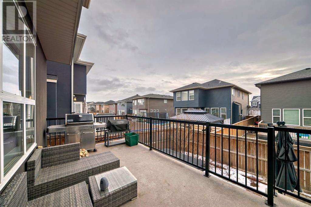 168 Kinniburgh Circle, Chestermere, Alberta  T1X 0P8 - Photo 12 - A2216732