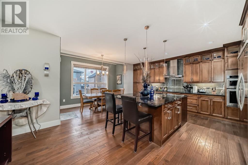 Property at 168 Kinniburgh Circle image 5
