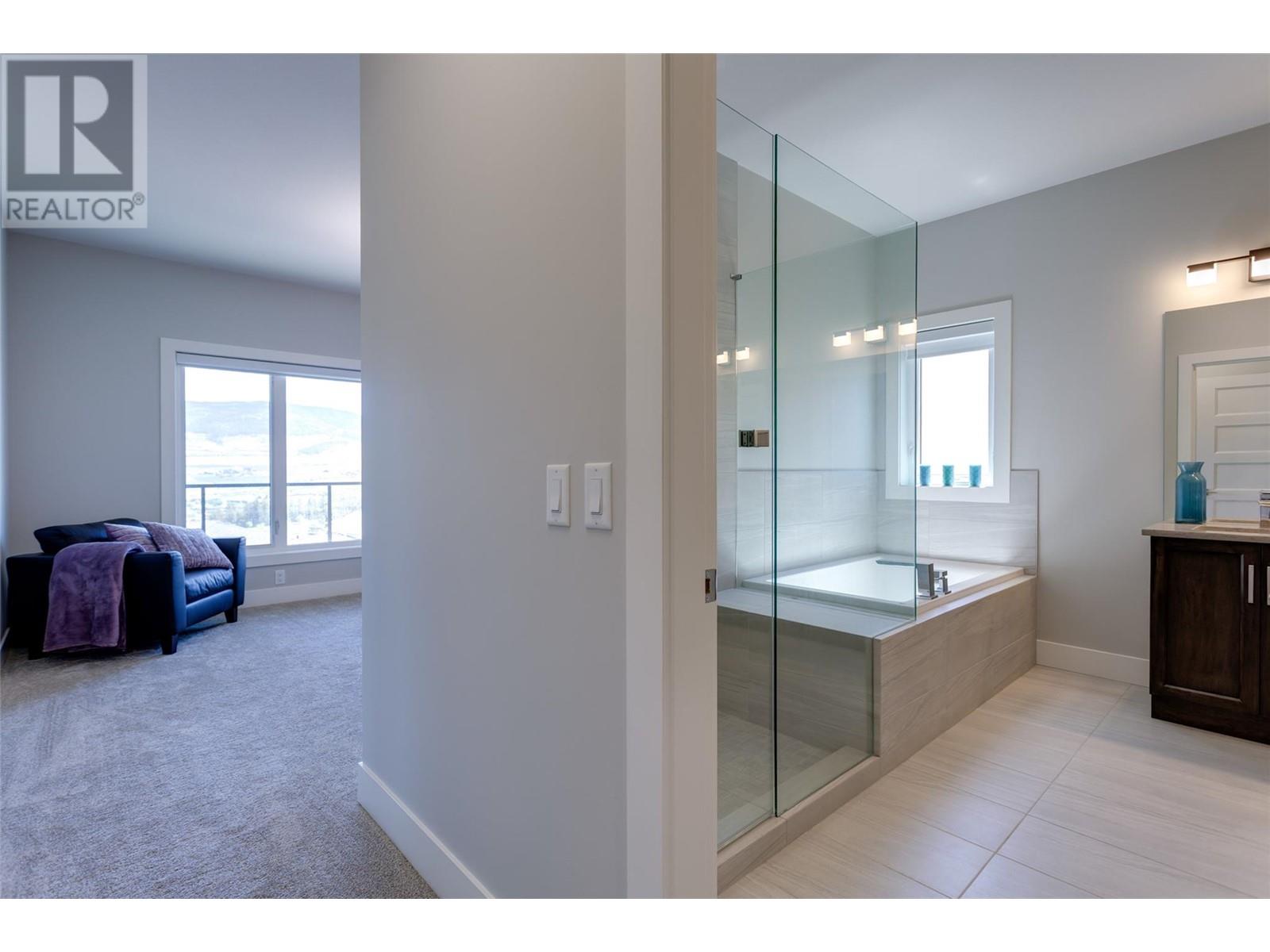 677 Acadia Street, Kelowna, British Columbia  V1V 0A8 - Photo 29 - 10346949