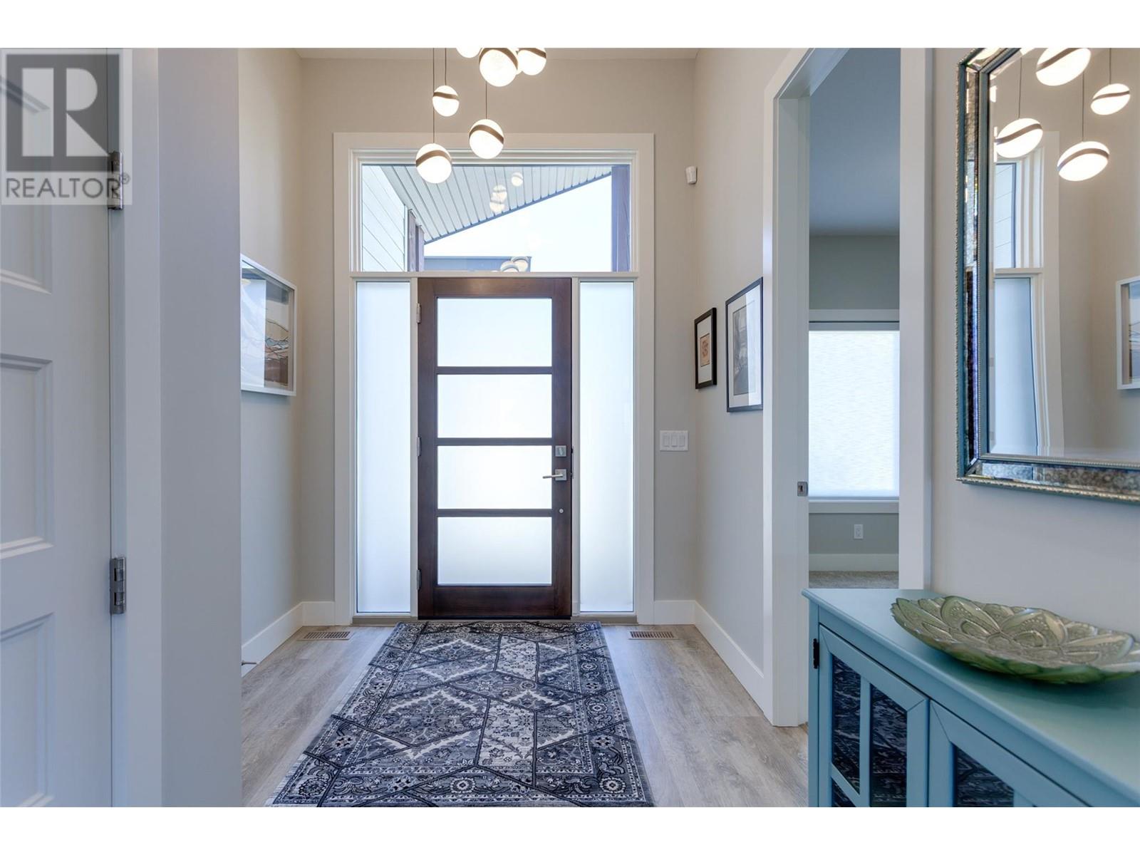 677 Acadia Street, Kelowna, British Columbia  V1V 0A8 - Photo 7 - 10346949