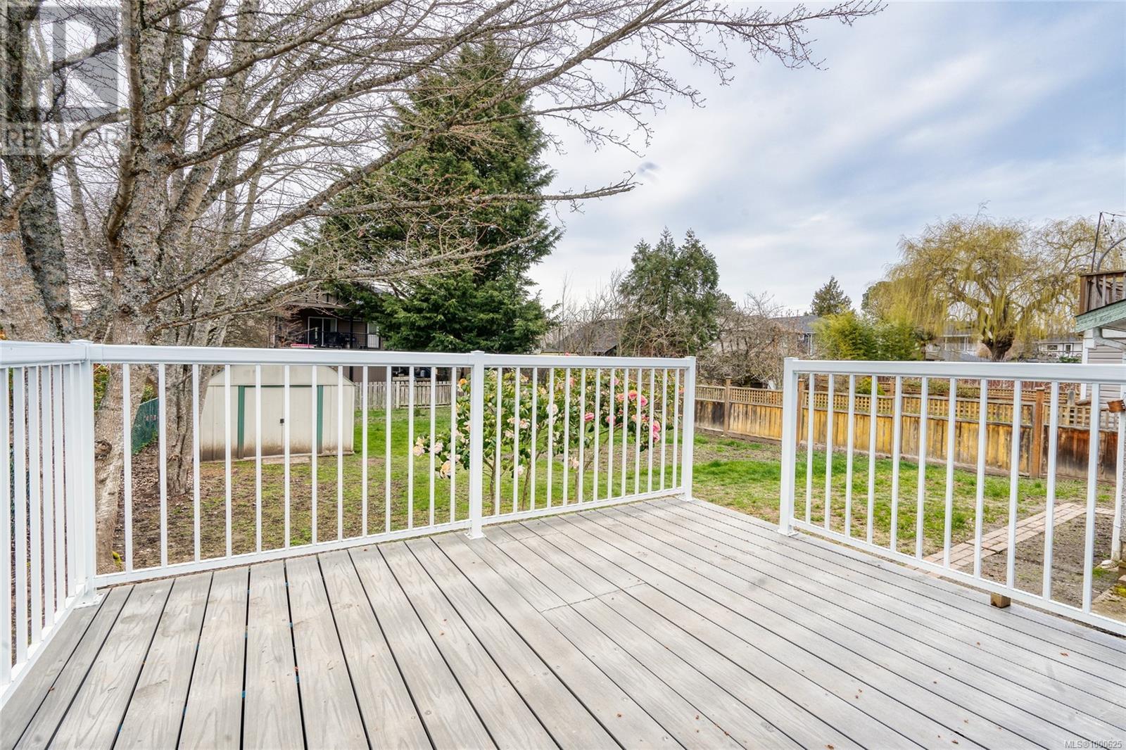 3054 Donald St, Saanich, British Columbia  V9B 0W3 - Photo 14 - 1000625