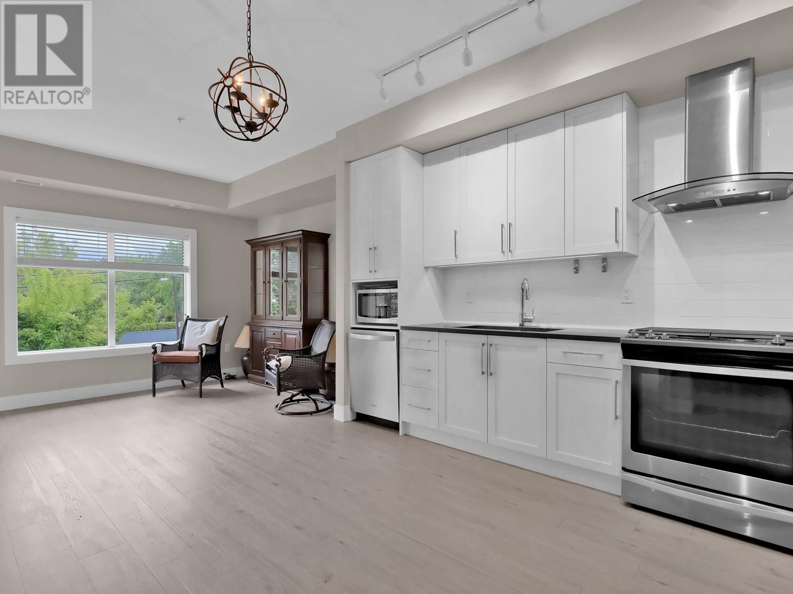 Property at 4380 Lakeshore Road Unit# 219 image 2