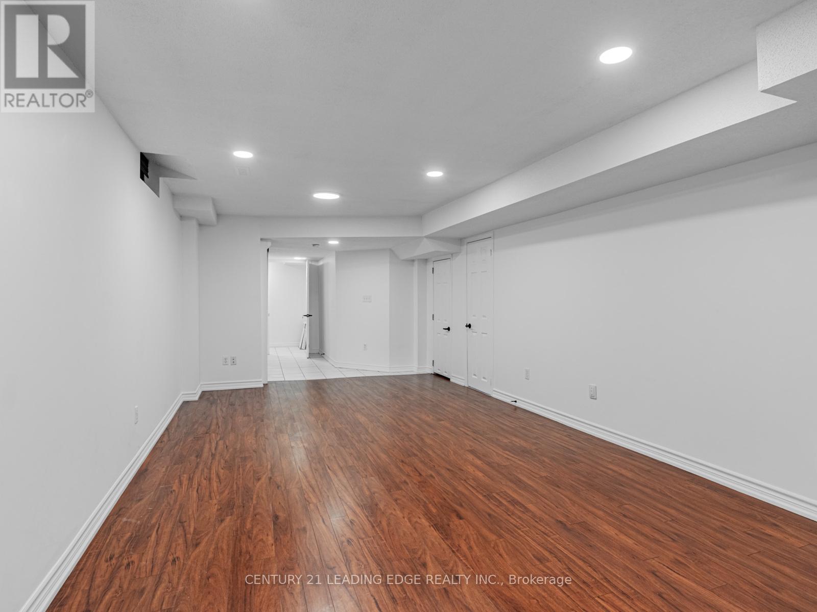Lower - 60 Via Jessica Drive, Markham, Ontario  L3R 4W7 - Photo 10 - N12163608