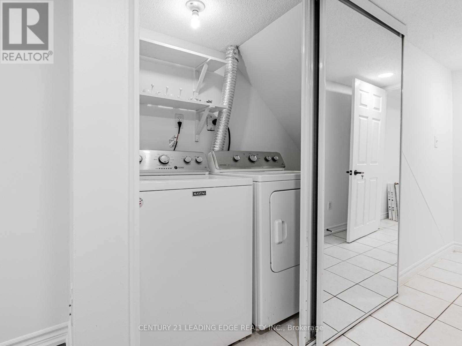 Lower - 60 Via Jessica Drive, Markham, Ontario  L3R 4W7 - Photo 3 - N12163608