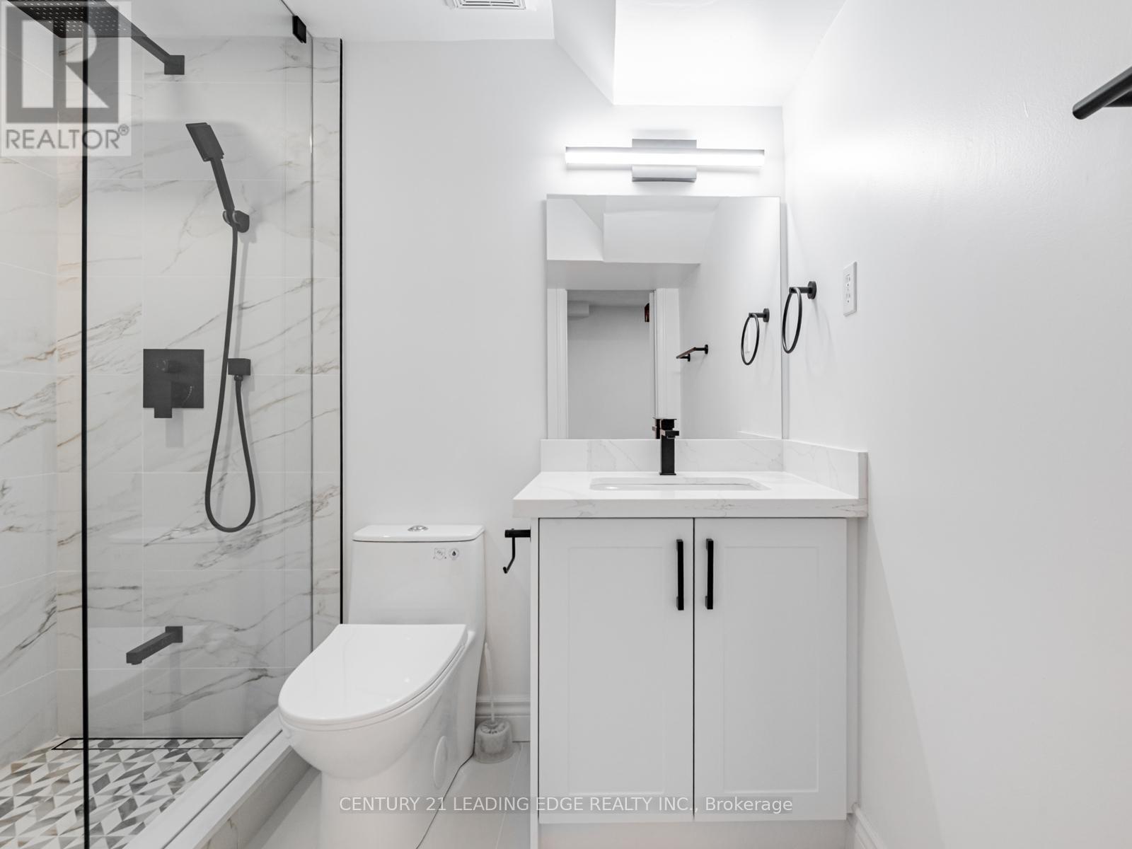 Lower - 60 Via Jessica Drive, Markham, Ontario  L3R 4W7 - Photo 4 - N12163608