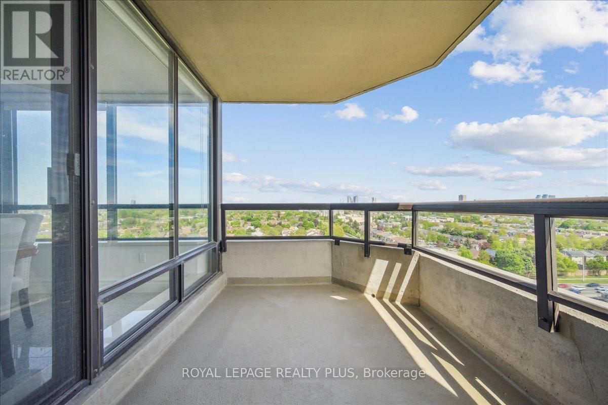 1510 - 7440 Bathurst Street, Vaughan, Ontario  L4J 7K8 - Photo 19 - N12163622