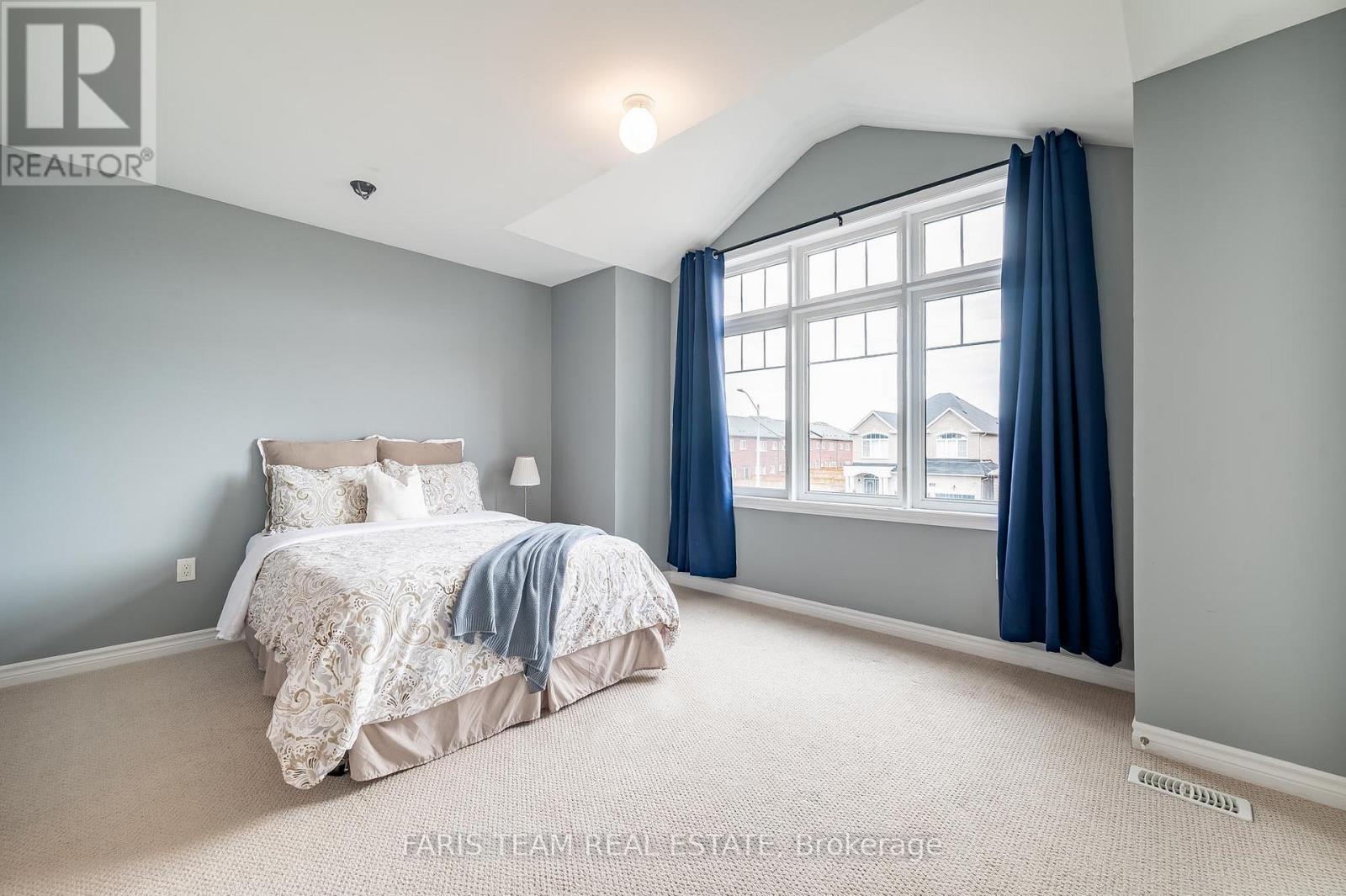 1464 Farrow Crescent, Innisfil, Ontario  L9S 0L6 - Photo 18 - N12163632