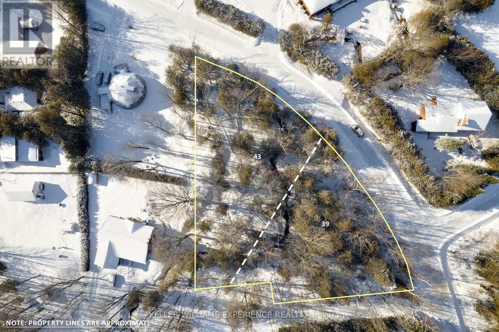 39 & 43 Campbell Avenue, Oro-Medonte (Hawkestone), Ontario  L0L 1T0 - Photo 8 - S12163639