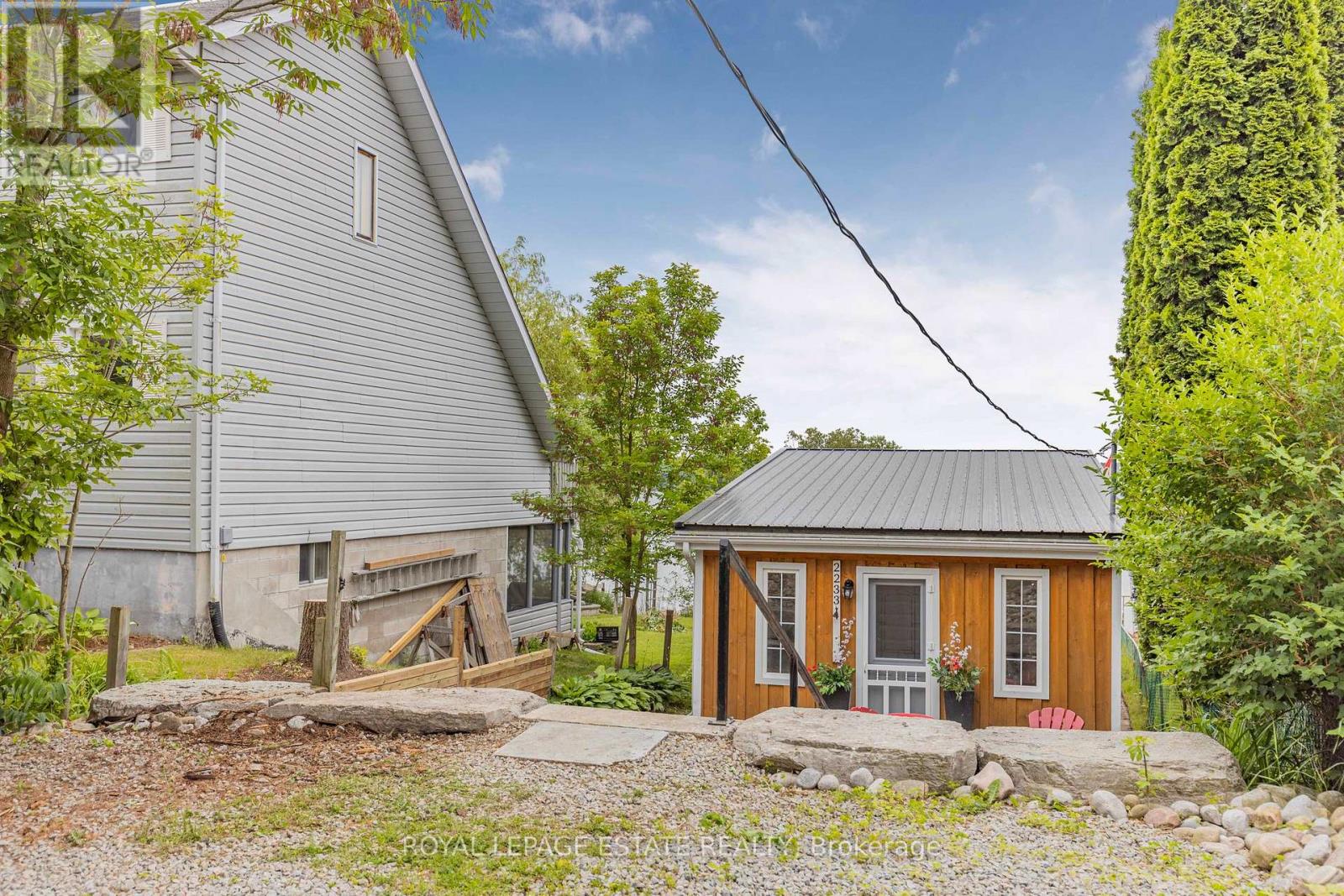 2233 North Orr Lake Road, Springwater, Ontario  L0L 1P0 - Photo 4 - S12163651