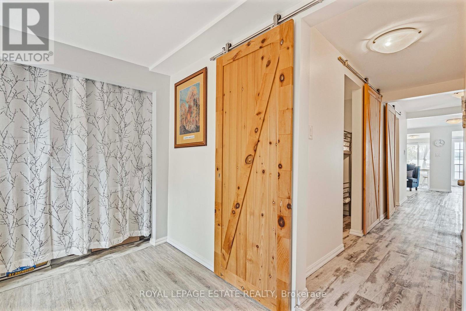 2233 North Orr Lake Road, Springwater, Ontario  L0L 1P0 - Photo 8 - S12163651