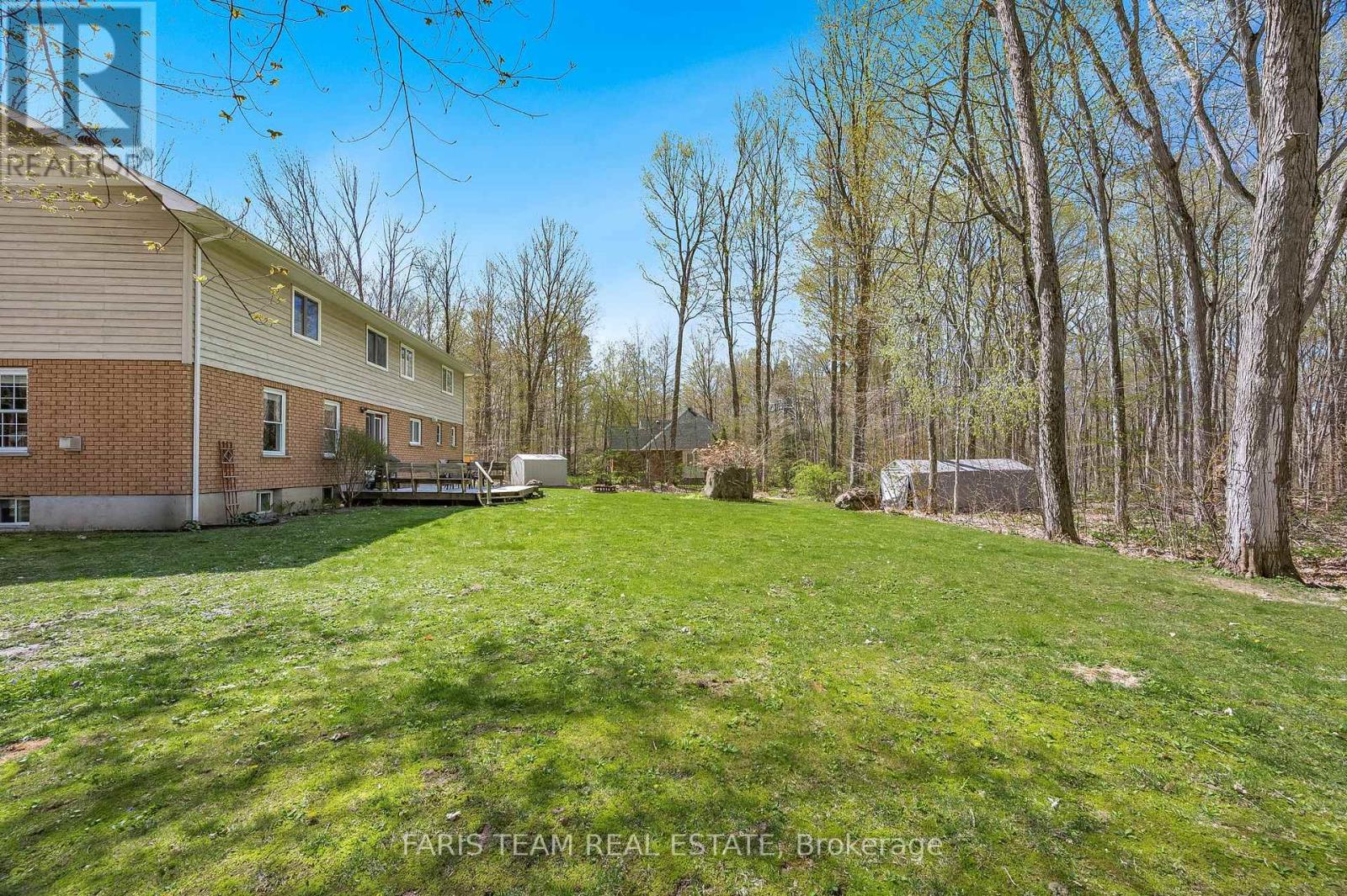 64 Goldfinch Crescent, Tiny, Ontario  L0L 2J0 - Photo 31 - S12163656