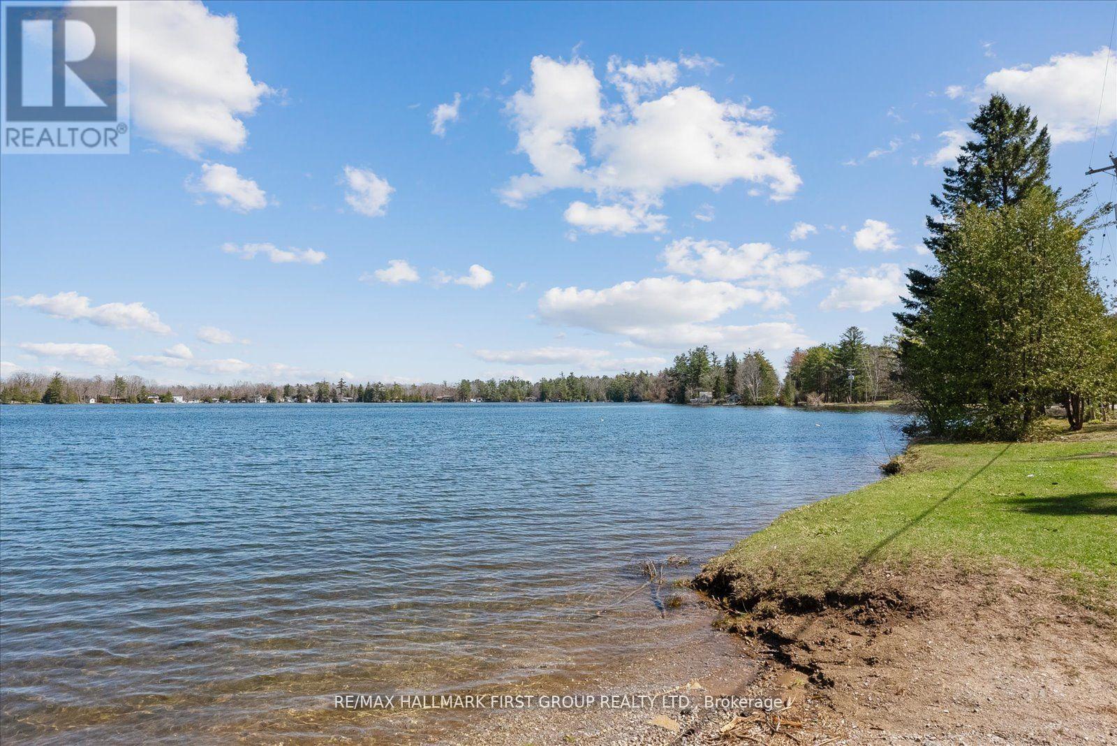 3070 Sparrow Lake Road S, Severn, Ontario  L0K 2B0 - Photo 12 - S12163661