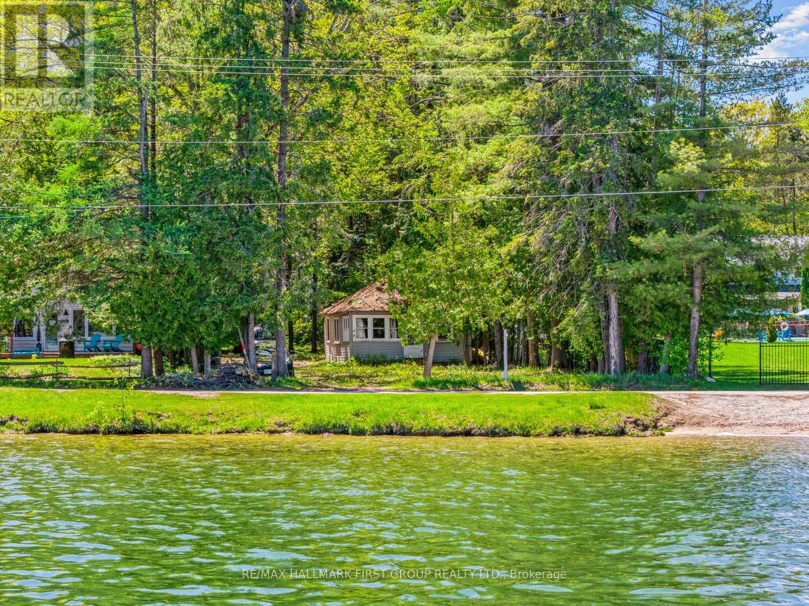 3070 Sparrow Lake Road S, Severn, Ontario  L0K 2B0 - Photo 14 - S12163661