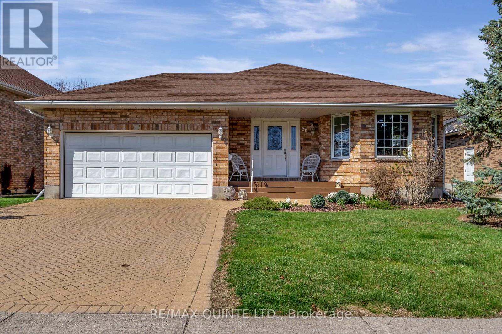 Property at 20 OAK RIDGE BOULEVARD image 5