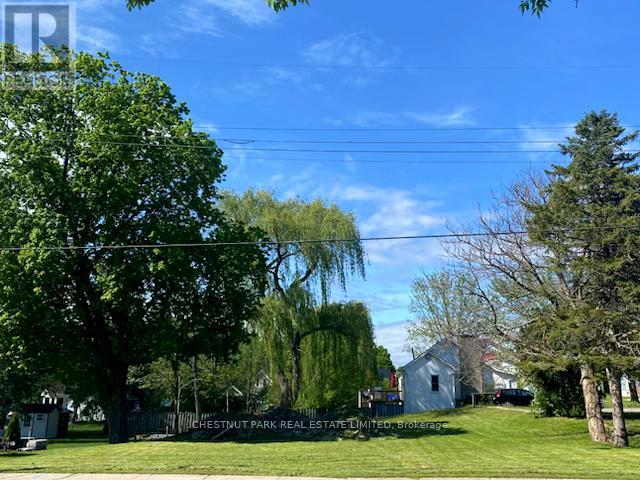 107 Union Street, Prince Edward County, Ontario  K0K 2T0 - Photo 1 - X12163789