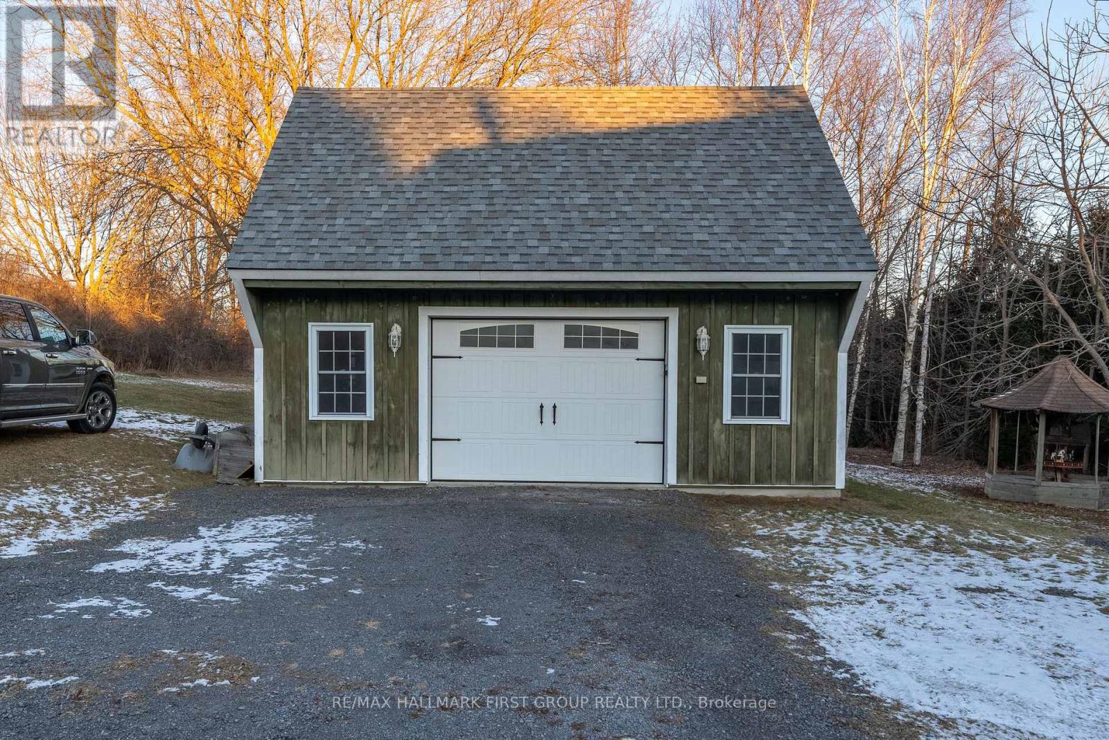 16882 Telephone Road, Quinte West, Ontario  K8V 5P4 - Photo 36 - X12163824