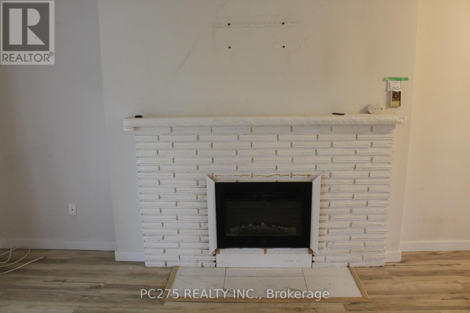 101 - 1090 Kipps Lane, London East (East A), Ontario  N5Y 1V4 - Photo 7 - X12163696