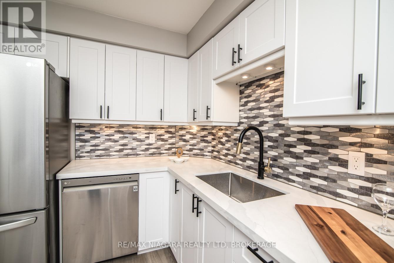 218 - 72 Main Street E, Port Colborne (Bethel), Ontario  L3K 5Z8 - Photo 4 - X11941581
