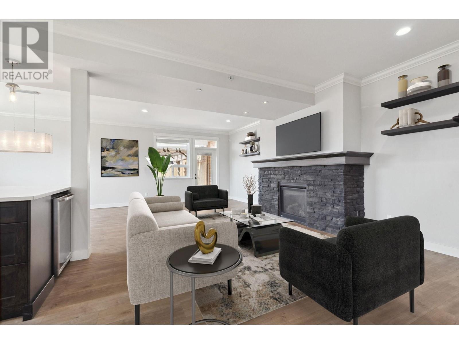 Property at 23575 LARCH AVENUE image 5