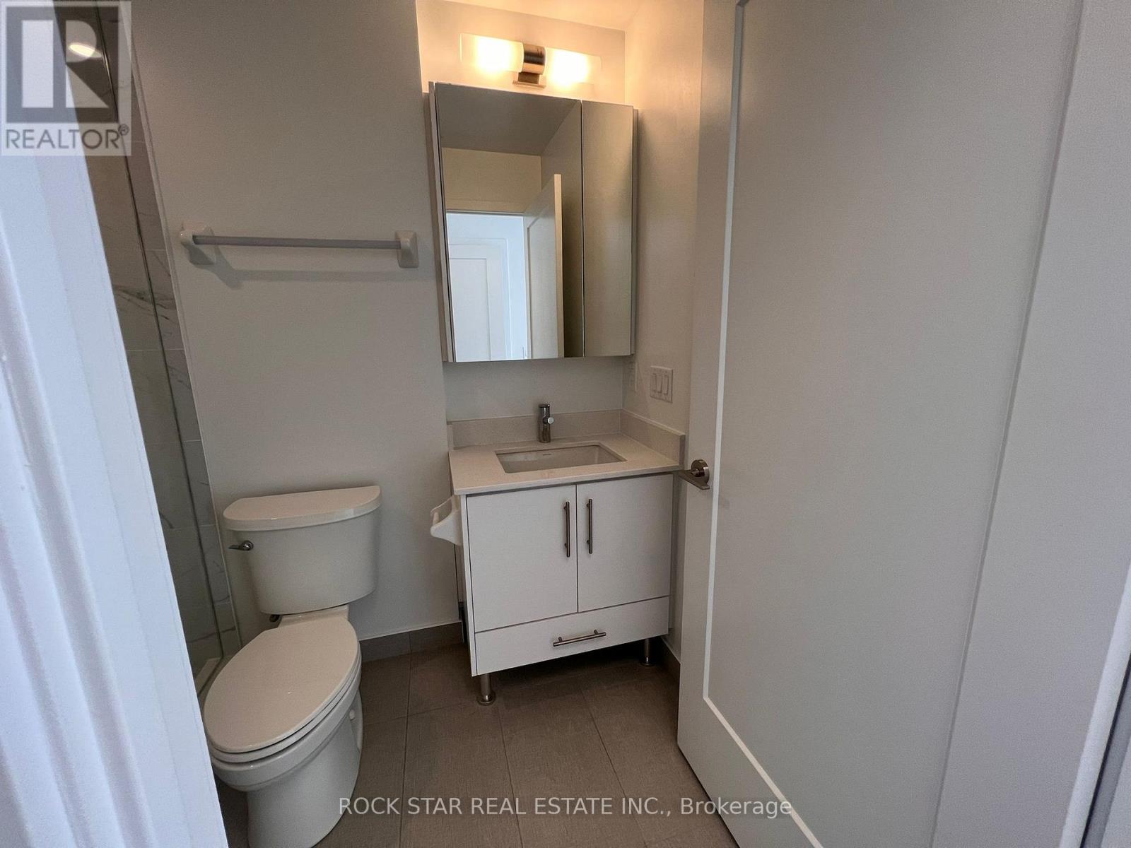 2902 - 105 Oneida Crescent, Richmond Hill, Ontario  L4B 0H6 - Photo 10 - N12162035