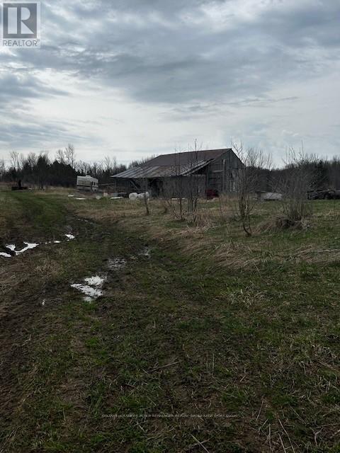 207 Concession Road 2, Saugeen Shores, Ontario  N0G 2N0 - Photo 6 - X11822807