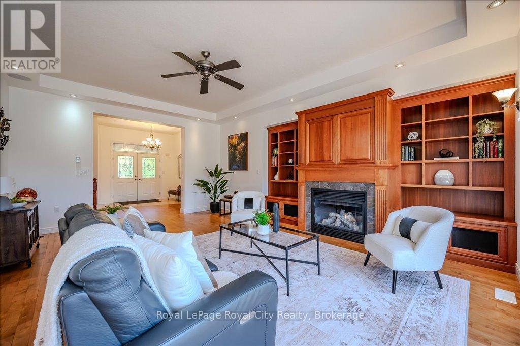 953 St David Street N, Centre Wellington, Ontario  N1M 2W3 - Photo 6 - X12163566