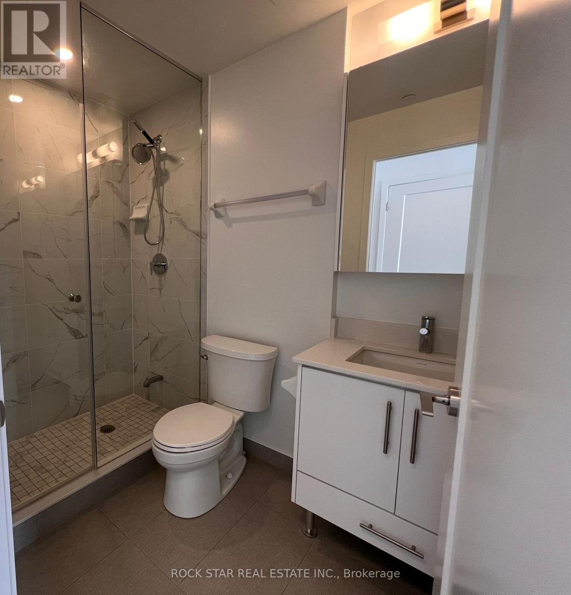 2902 - 105 Oneida Crescent, Richmond Hill, Ontario  L4B 0H6 - Photo 9 - N12162035