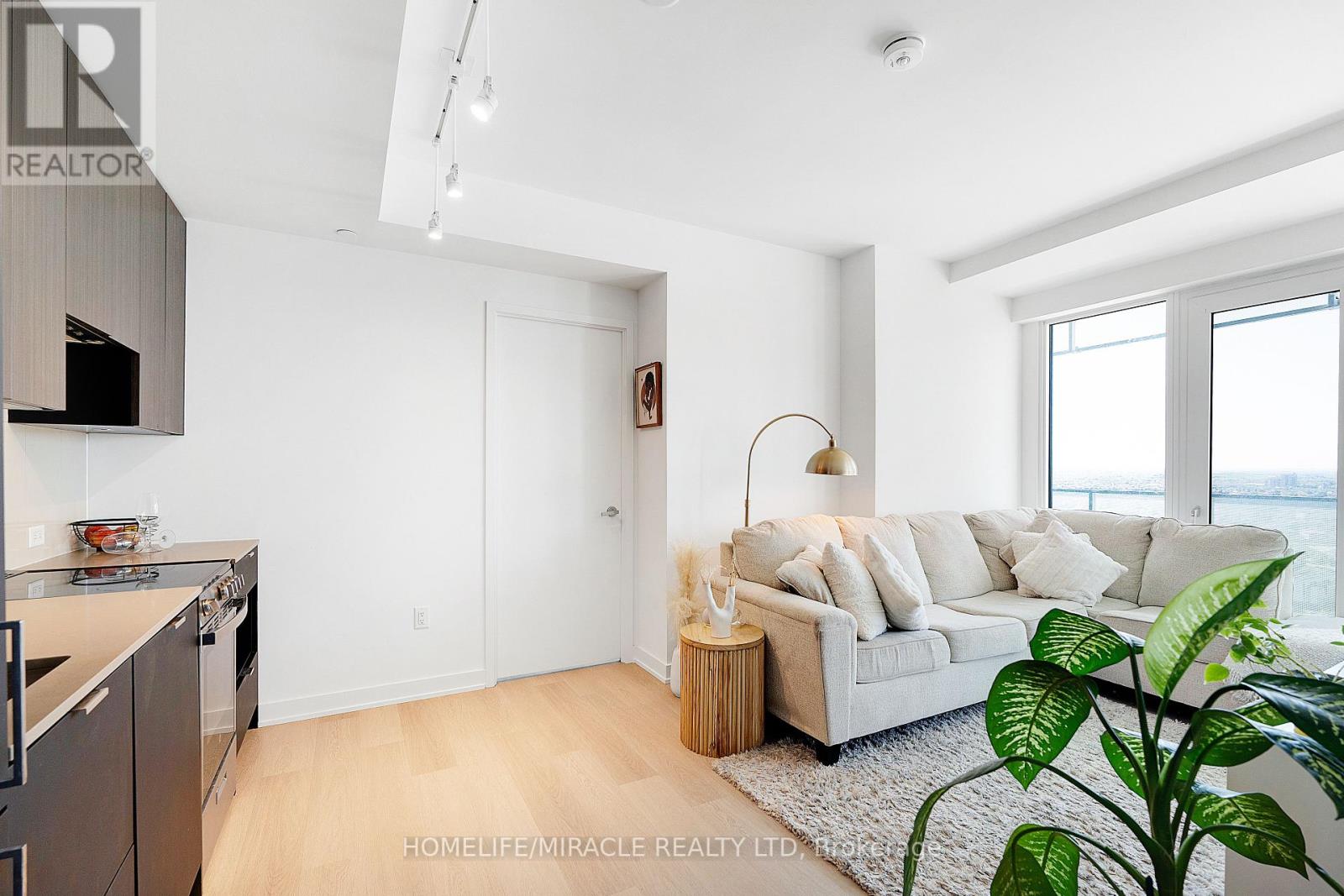 2001 - 3883 Quartz Road, Mississauga, Ontario  L5B 0M4 - Photo 7 - W12163579