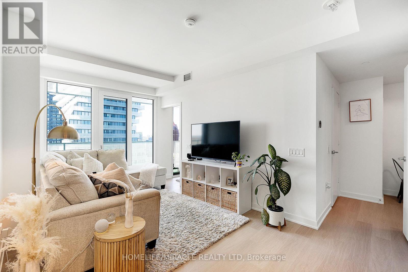 2001 - 3883 Quartz Road, Mississauga, Ontario  L5B 0M4 - Photo 8 - W12163579