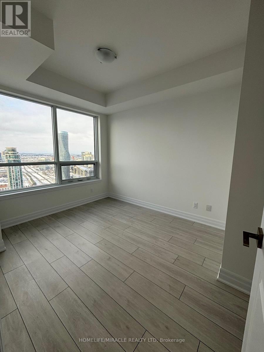 3311 - 30 Elm Drive, Mississauga, Ontario  L5B 1L9 - Photo 4 - W12163633