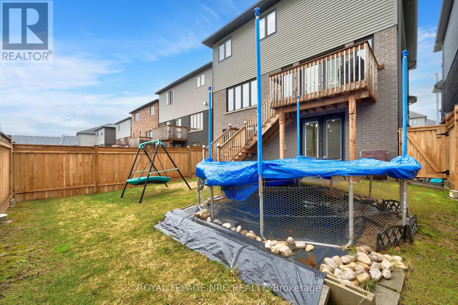 4071 Thomas Street, Lincoln, Ontario  L3J 0S5 - Photo 30 - X12163699