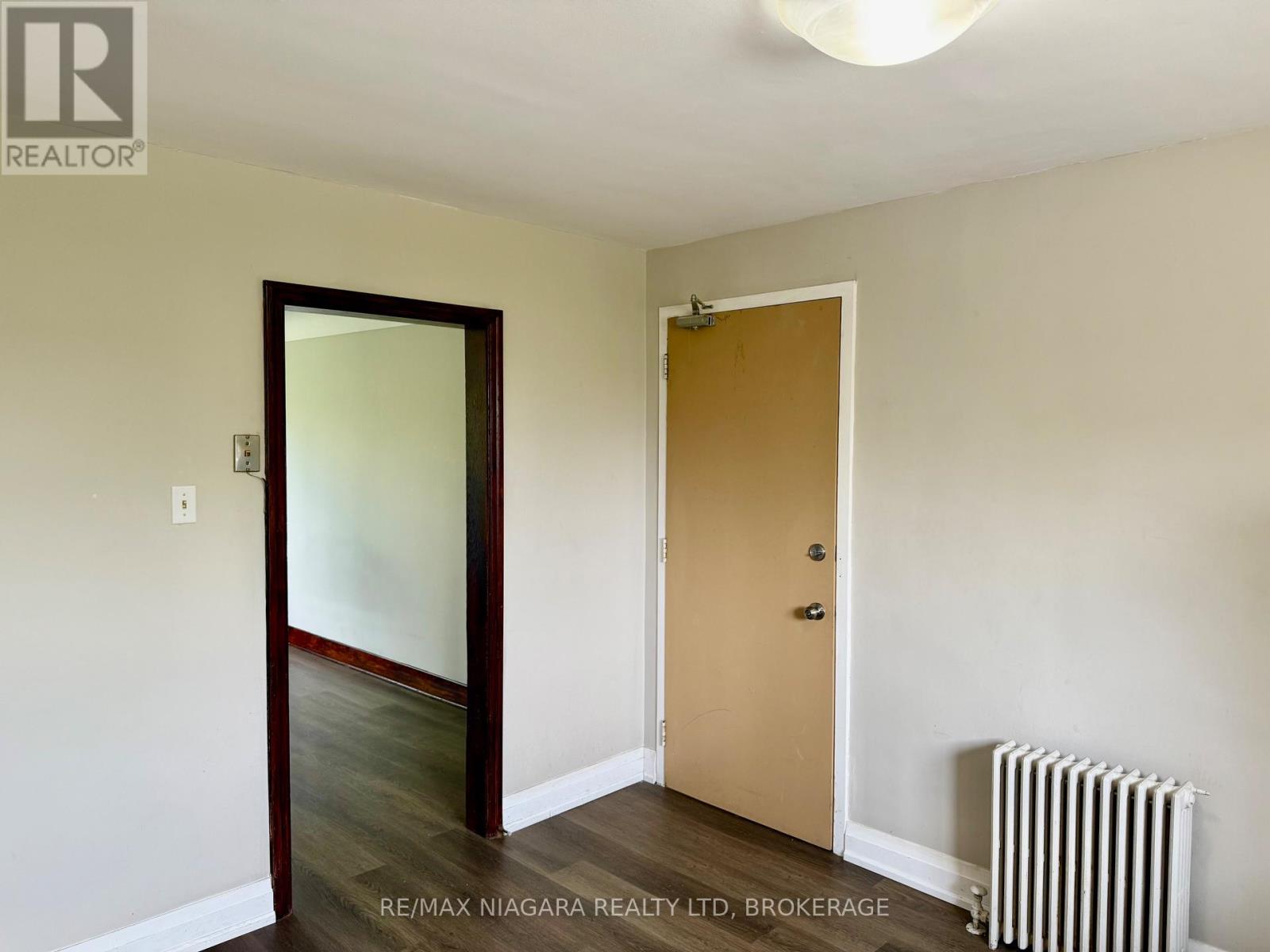 4 - 9 Riverview Boulevard, St. Catharines (Glendale/glenridge), Ontario  L2T 3L5 - Photo 14 - X12163724