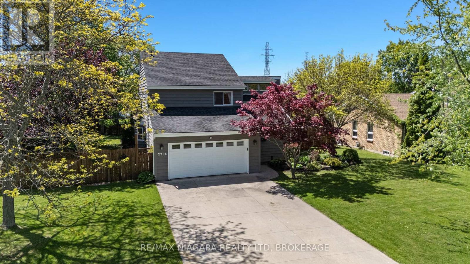 Property at 2205 GAINER STREET image 2